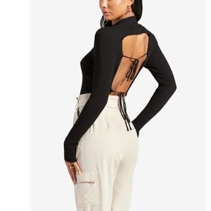 *Pullover Naked Backless Sweater*White/Egret*SEXY!  New with Tags/Medium*